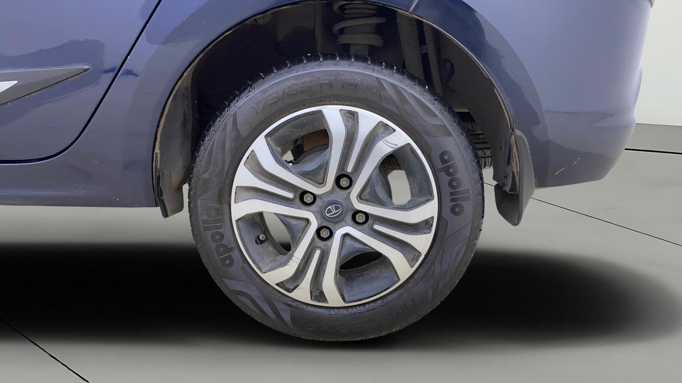 2024 Tata TIGOR XZA Plus iCNG , CNG, Automatic, 10,554 km, Left Rear Wheel