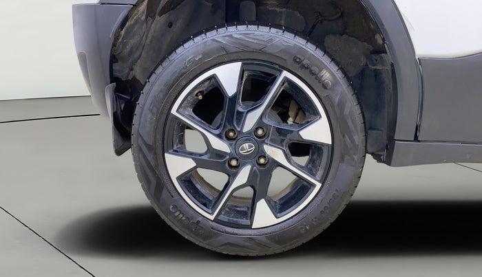 2022 Tata PUNCH CREATIVE  MT, Petrol, Manual, 13,236 km, Right Rear Wheel