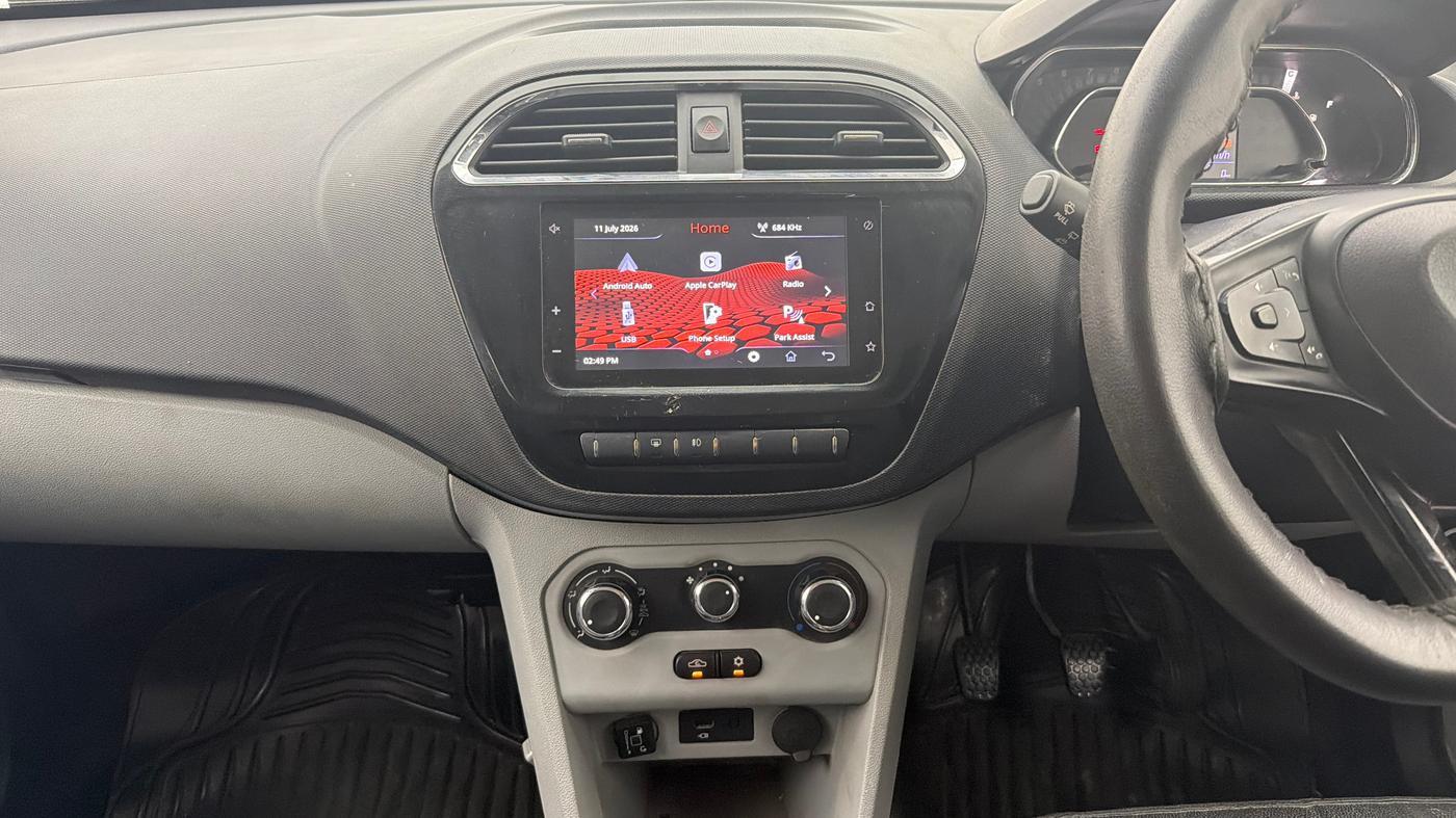 2020 Tata Tiago XZ PETROL, CNG, Manual, 63,745 km, Air Conditioner