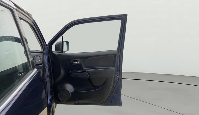 2014 Maruti Wagon R Stingray VXI, CNG, Manual, 1,31,731 km, RHS Front Door