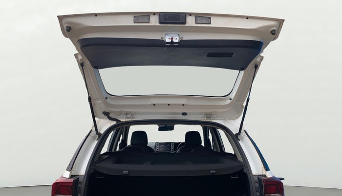 2020 KIA SONET HTK PLUS 1.2, Petrol, Manual, 40,878 km, Boot Door Open