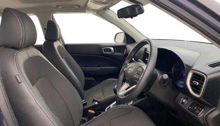 2020 Hyundai VENUE SX 1.0 (O) TURBO, Petrol, Manual, 38,821 km, Right Side Front Door Cabin