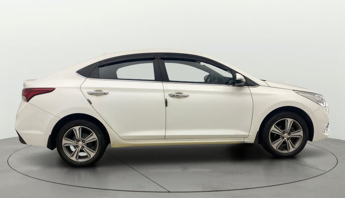 2018 Hyundai Verna 1.6 VTVT SX O, Petrol, Manual, 43,257 km, Right Side View