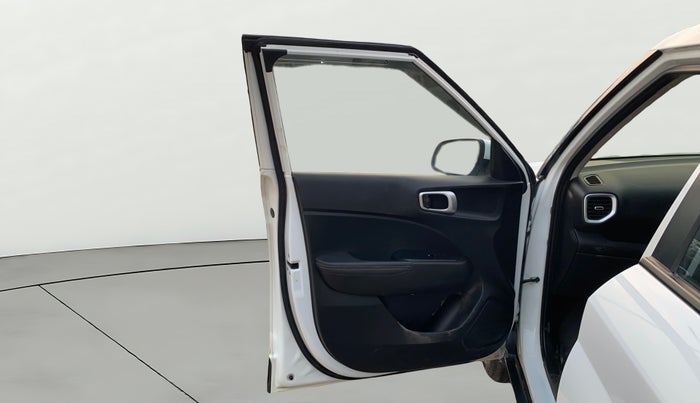 2019 Hyundai VENUE SX 1.0 (O) TURBO, Petrol, Manual, 72,549 km, LHS Front Door