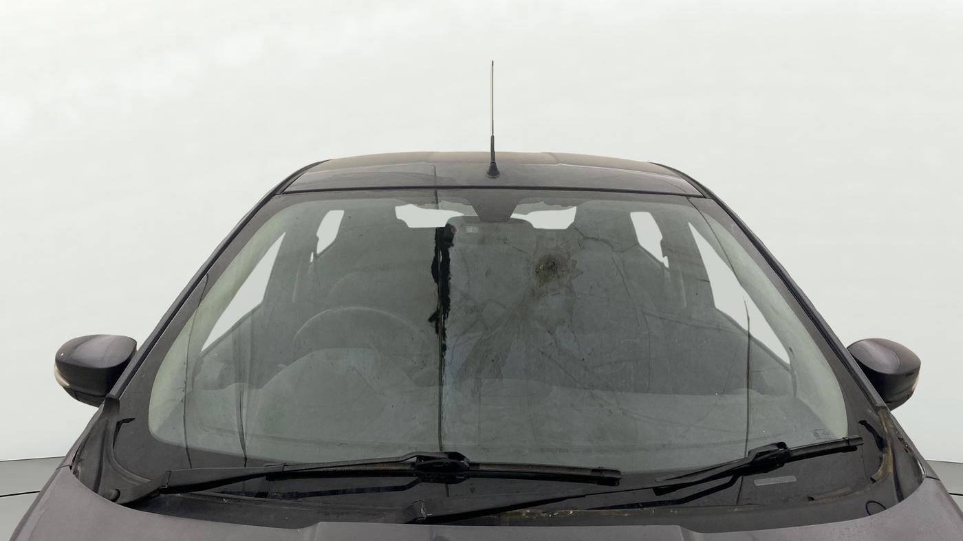 2015 Ford New Figo TREND 1.2 PETROL, Petrol, Manual, 35,120 km, Front Windshield
