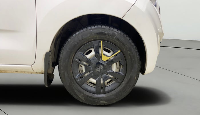 2018 Datsun Redi Go A, Petrol, Manual, 27,026 km, Right Front Wheel