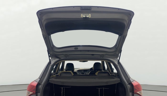 2016 Hyundai Elite i20 SPORTZ 1.2, Petrol, Manual, 46,386 km, Boot Door Open