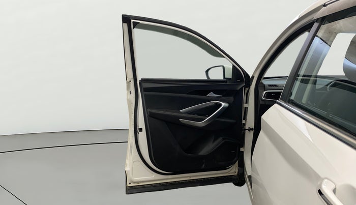 2019 MG HECTOR SHARP 1.5 DCT PETROL, Petrol, Automatic, 83,284 km, LHS Front Door