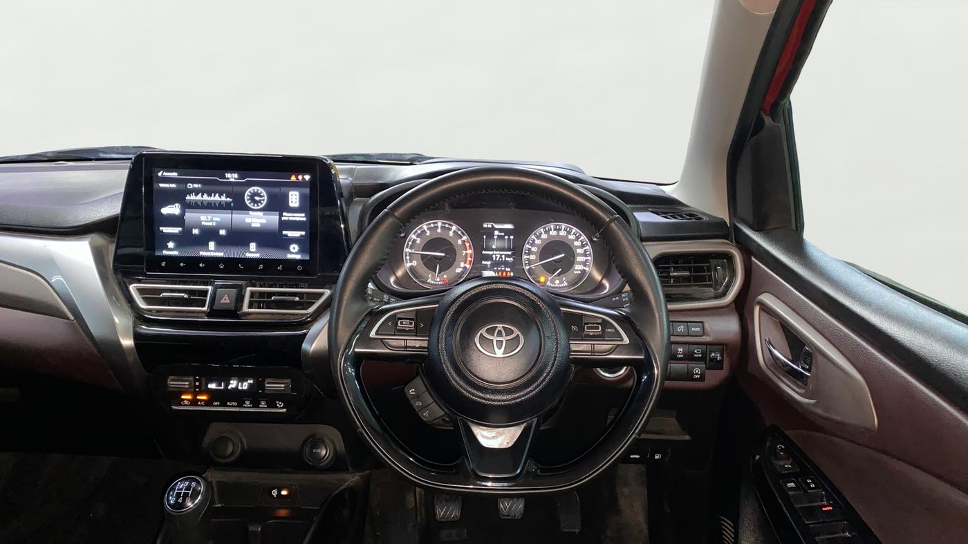 2024 Toyota Urban Cruiser Taisor V 1.0 Petrol MT, Petrol, Manual, 16,232 km, Steering Wheel Close Up