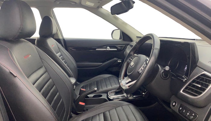 2021 KIA SELTOS GTX PLUS DCT 1.4 PETROL, Petrol, Automatic, 30,505 km, Right Side Front Door Cabin