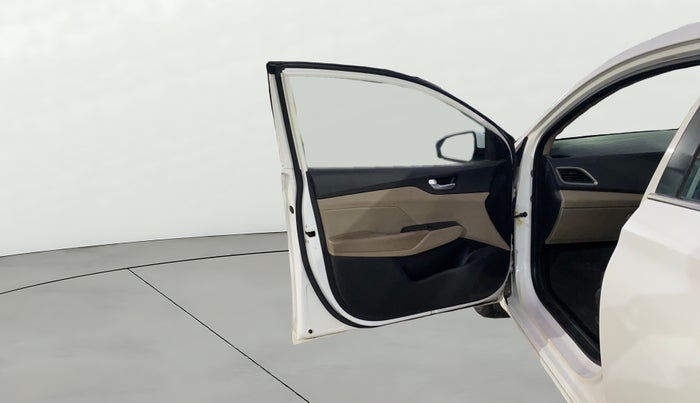 2019 Hyundai Verna 1.6 VTVT SX (O) AT, Petrol, Automatic, 57,083 km, LHS Front Door