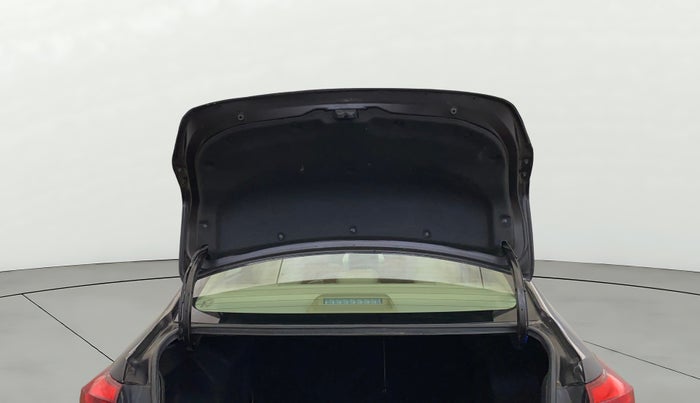 2018 Toyota YARIS VX CVT, Petrol, Automatic, 46,566 km, Boot Door Open