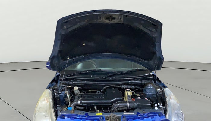 2013 Maruti Swift VDI, Diesel, Manual, 1,20,303 km, Open Bonet