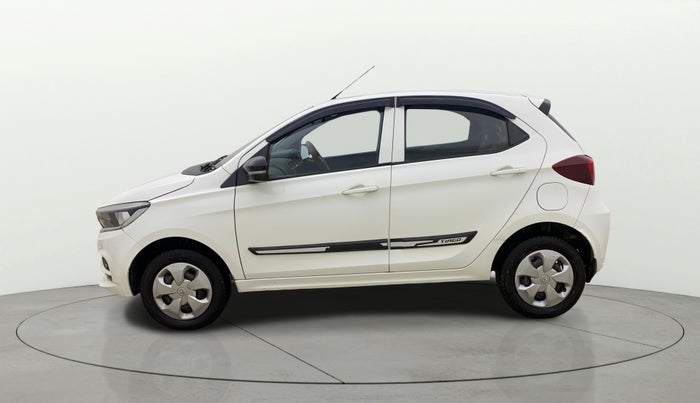 2022 Tata Tiago XT CNG, CNG, Manual, 99,275 km, Left Side
