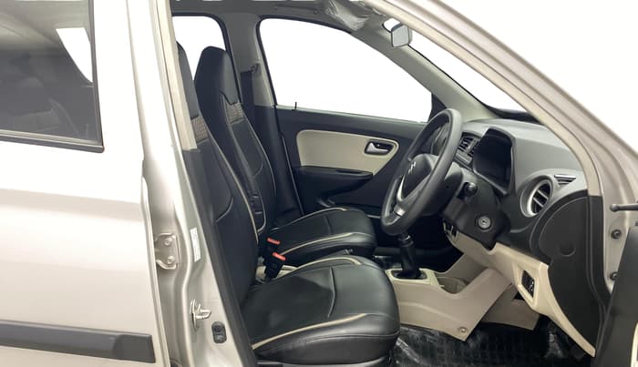 2022 Maruti Alto VXI, Petrol, Manual, 29,665 km, Right Side Front Door Cabin