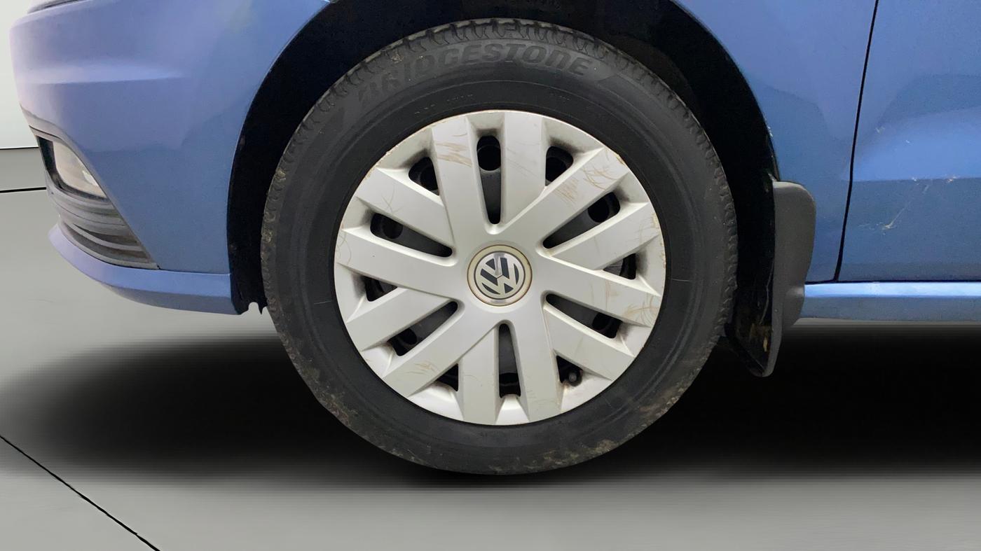 2016 Volkswagen Ameo COMFORTLINE 1.2L, Petrol, Manual, 92,924 km, Left Front Wheel