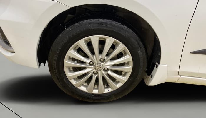 2018 Maruti Ciaz DELTA 1.5 SHVS MT PETROL, CNG, Manual, 54,641 km, Left Front Wheel