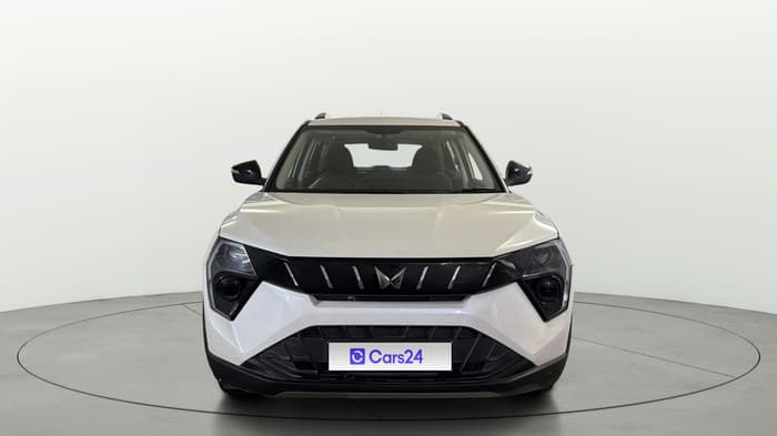 2024 Mahindra XUV 3XO MX3 1.2 L TCMPFi, Petrol, Manual, 21,319 km, Front