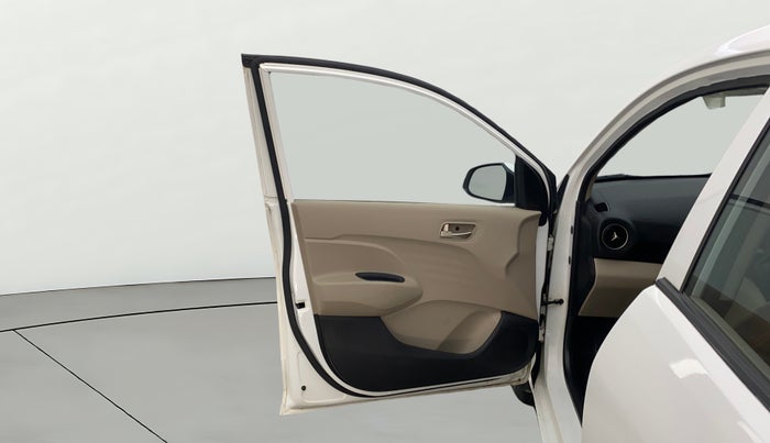 2019 Hyundai NEW SANTRO ASTA MT, Petrol, Manual, 26,997 km, LHS Front Door