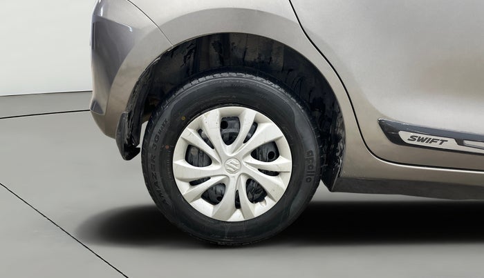 2018 Maruti Swift VXI, Petrol, Manual, 49,669 km, Right Rear Wheel