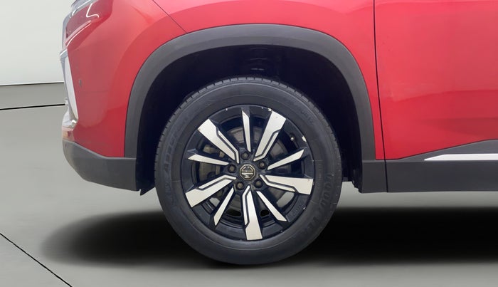 2020 MG HECTOR SMART HYBRID 1.5 PETROL, Petrol, Manual, 69,507 km, Left Front Wheel