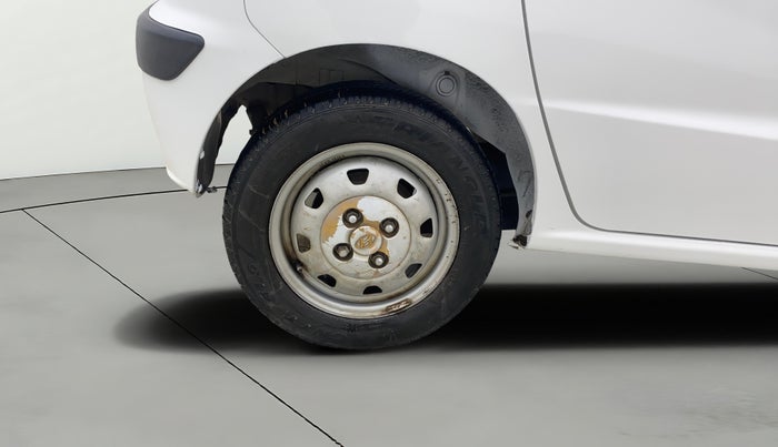 2014 Hyundai Santro Xing GL PLUS, Petrol, Manual, 82,109 km, Right Rear Wheel