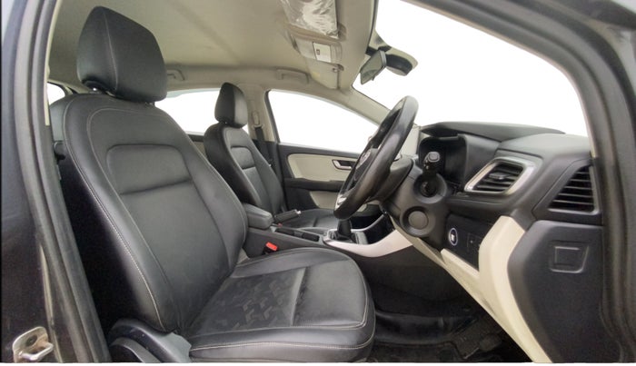 2021 Tata ALTROZ XZ PLUS PETROL, Petrol, Manual, 77,133 km, Right Side Front Door Cabin