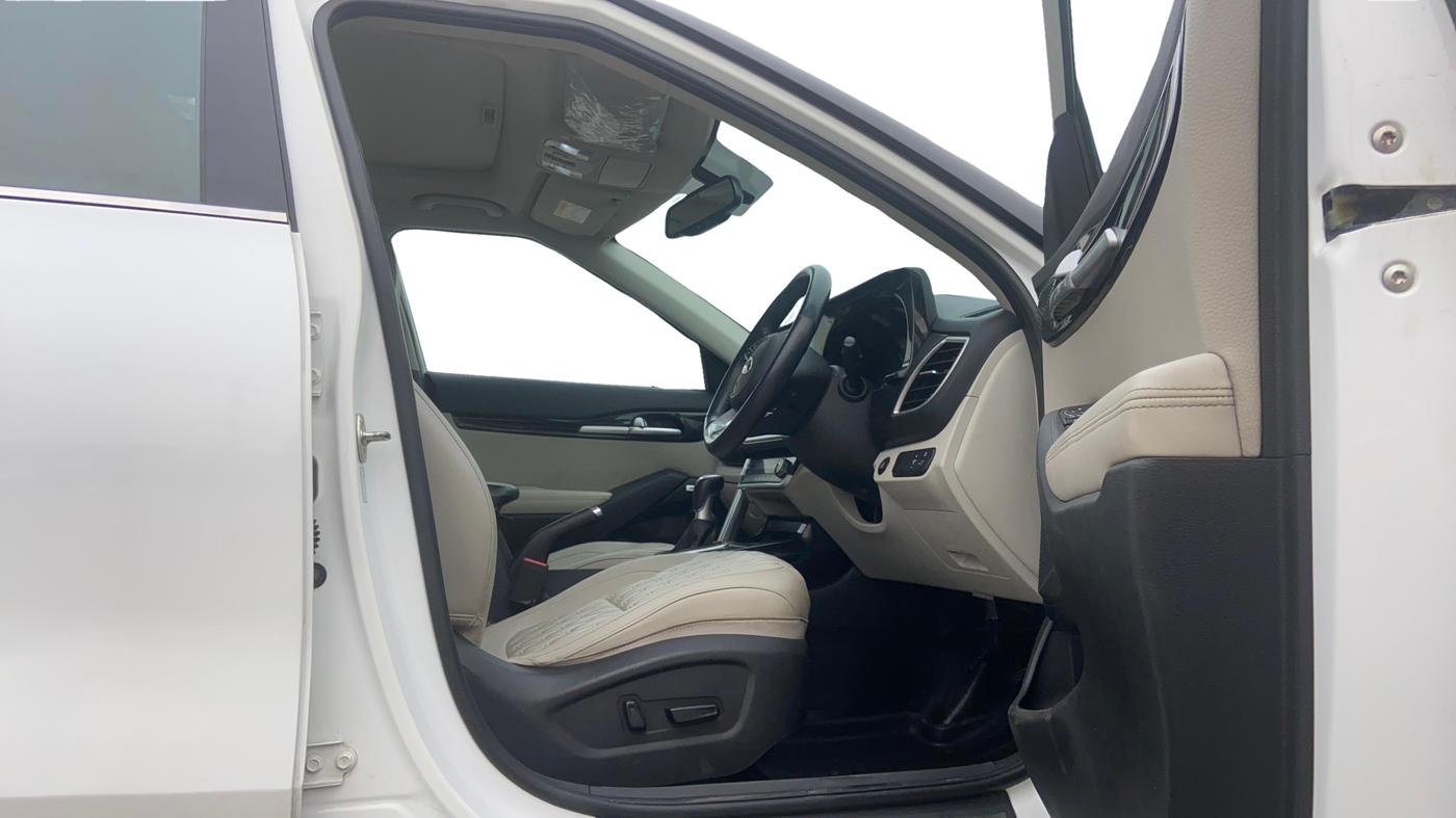 2020 KIA SELTOS HTX PLUS 1.5 DIESEL, Diesel, Manual, 73,490 km, Right Side Front Door Cabin