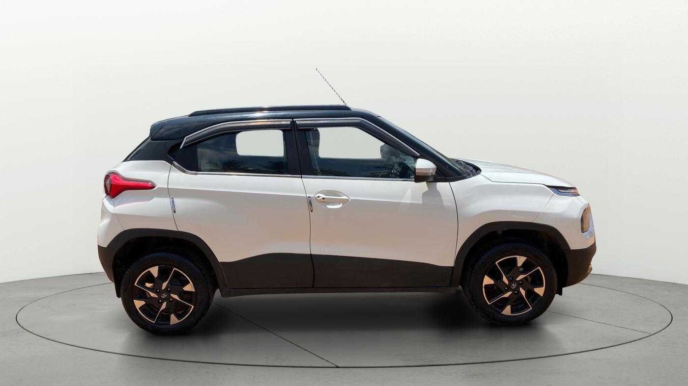 2021 Tata PUNCH ACCOMPLISHED AMT, Petrol, Automatic, 30,122 km, Right Side View