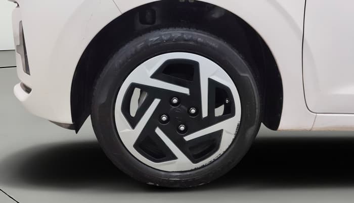 2024 Hyundai GRAND I10 NIOS Sportz 1.2 HY-CNG Duo, CNG, Manual, 7,006 km, Left Front Wheel