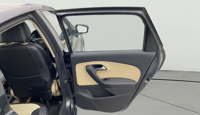 2015 Volkswagen Polo HIGHLINE1.2L, Petrol, Manual, 59,990 km, RHS Rear Door