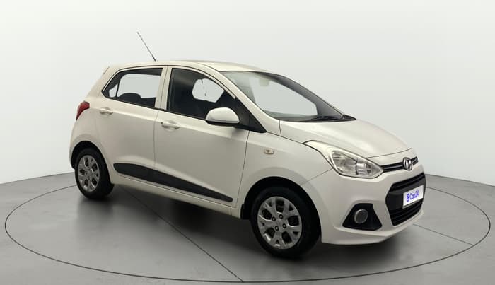 2016 Hyundai Grand i10 MAGNA 1.2 KAPPA VTVT, Petrol, Manual, 70,249 km, Right Front Diagonal