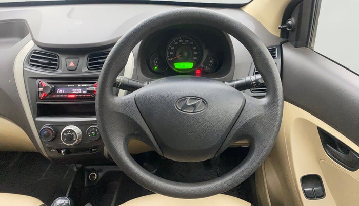 2015 Hyundai Eon ERA +, Petrol, Manual, 57,149 km, Steering Wheel Close Up