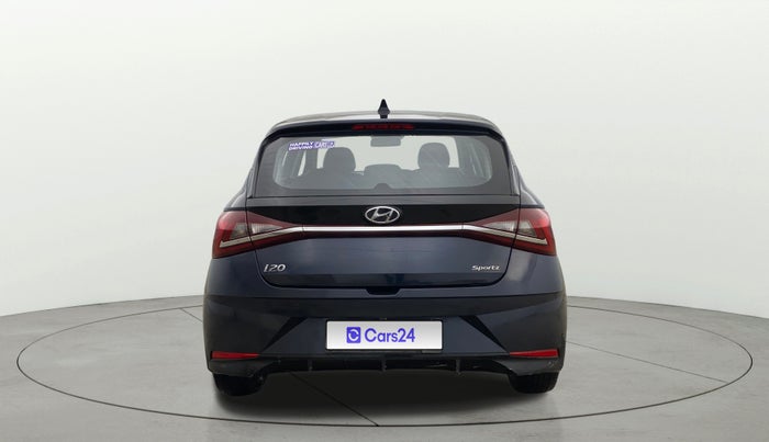 2023 Hyundai NEW I20 SPORTZ 1.2 MT, Petrol, Manual, 50,385 km, Back/Rear