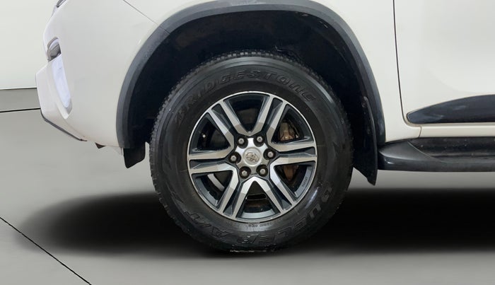 2018 Toyota Fortuner 2.8 4X2 MT, Diesel, Manual, 88,392 km, Left Front Wheel