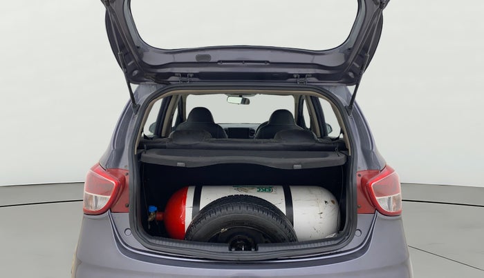 2017 Hyundai Grand i10 MAGNA 1.2 KAPPA VTVT, CNG, Manual, 73,177 km, Boot Open Zoomed View