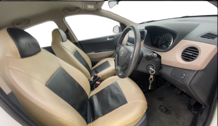 2016 Hyundai Grand i10 SPORTZ 1.2 KAPPA VTVT, Petrol, Manual, 55,544 km, Right Side Front Door Cabin