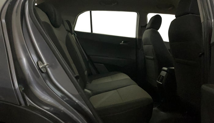 2016 Hyundai Creta  SX 1.6 Petrol , Petrol, Manual, 48,487 km, Right Side Rear Door Cabin