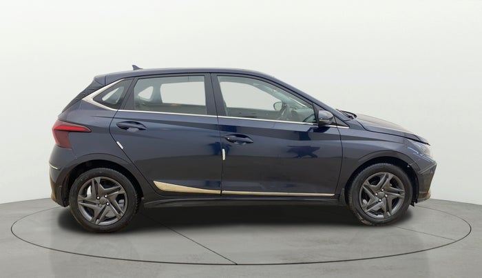 2021 Hyundai NEW I20 SPORTZ 1.2 MT, Petrol, Manual, 13,513 km, Right Side View