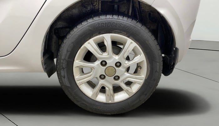 2017 Tata Tiago XZA PETROL, Petrol, Automatic, 77,082 km, Left Rear Wheel