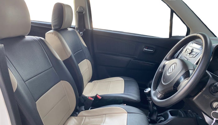 2016 Maruti Wagon R Stingray VXI, Petrol, Manual, 74,309 km, Right Side Front Door Cabin