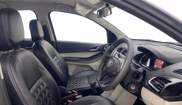 2022 Tata Tiago XZ PLUS PETROL, Petrol, Manual, 17,879 km, Right Side Front Door Cabin