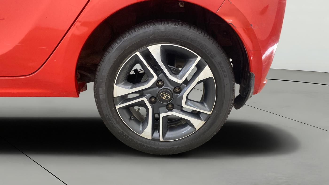 2020 Tata Tiago XZA PLUS PETROL, Petrol, Automatic, 98,344 km, Left Rear Wheel