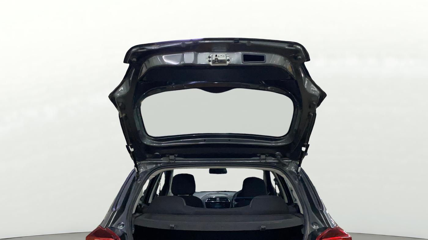 2023 Tata Tiago XTA PETROL, Petrol, Automatic, 25,089 km, Boot Door Open