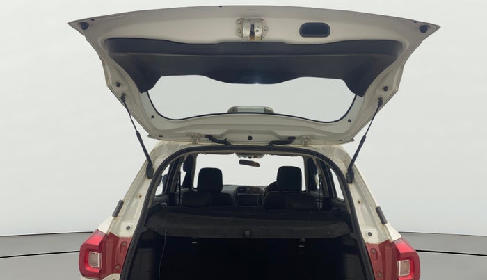 2020 Maruti Vitara Brezza ZXI, Petrol, Manual, 1,49,239 km, Boot Door Open