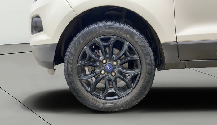 2016 Ford Ecosport TITANIUM 1.5L PETROL, Petrol, Manual, 1,17,021 km, Left Front Wheel