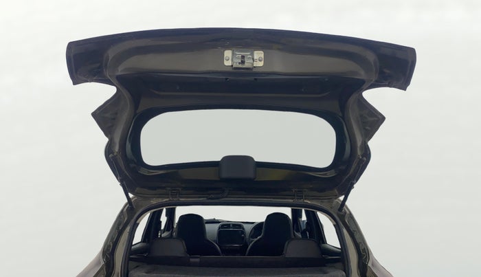 2024 Renault Kwid RXT 1.0 AMT, Petrol, Automatic, 15,103 km, Boot Door Open