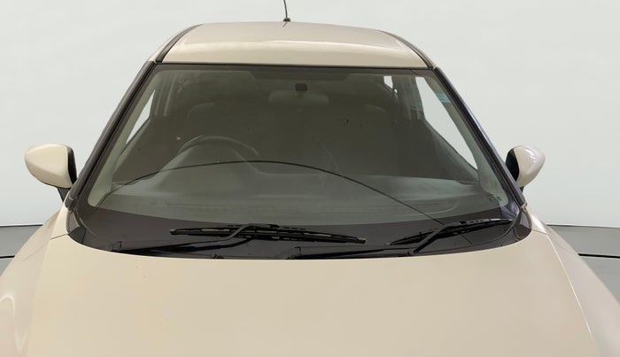 2016 Maruti Baleno DELTA PETROL 1.2, Petrol, Manual, 42,836 km, Front Windshield