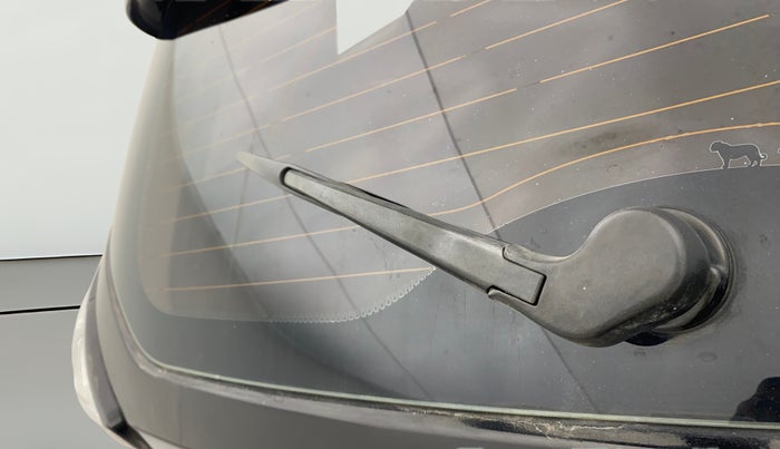 2019 Tata NEXON XZA PLUS PETROL DUAL TONE, Petrol, Automatic, 1,08,618 km, Rear Wiper