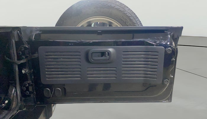 2024 Mahindra Thar LX D HT 2WD MT, Diesel, Manual, 25,504 km, Boot Door Open